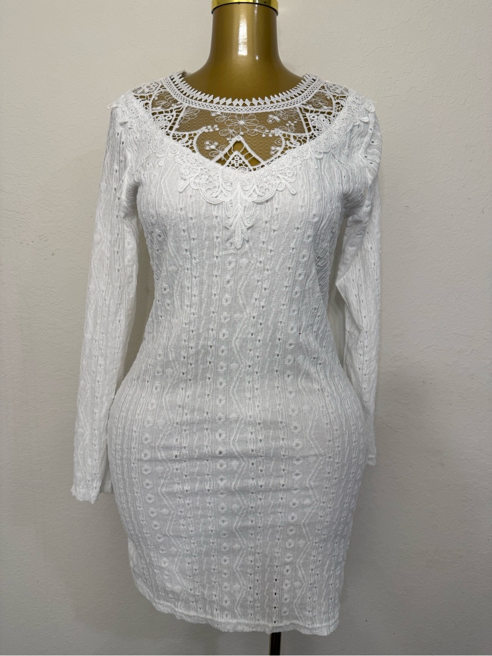 Lace Trim White Knit Bodycon Dress